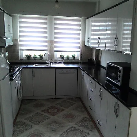 Oezay Goecer Evleri Apartament *
